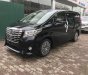 Toyota Alphard 3.5 2017 - Bán Toyota Alphard 3.5L V6 sản xuất 2017 model 2018 màu đen nội thất kem, nhập khẩu nguyên chiếc mới 100%. Xe giao ngay