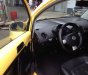 Volkswagen Beetle 2009 - Cần bán lại xe Volkswagen Beetle đời 2009, màu vàng, nhập khẩu nguyên chiếc