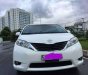 Toyota Sienna LE 2010 - Bán Toyota Sienna LE đời 2010, màu trắng