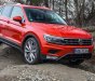 Volkswagen Tiguan Allspace 2018 - Bán ô tô Volkswagen Tiguan Allspace năm 2018, phiên bản 7 chỗ màu đỏ, nhập khẩu nguyên chiếc