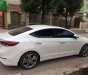 Hyundai Elantra 2016 - Bán xe Hyundai Elantra đời 2016, màu trắng số tự động