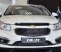 Chevrolet Cruze LT 1.6L 2017 - Bán Chevrolet Cruze LT 1.6L năm 2017, màu trắng 