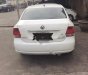 Volkswagen Polo 2014 - Cần bán xe Volkswagen Polo sản xuất 2014, màu trắng, xe nhập số tự động