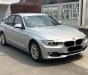 BMW 3 Series 320i 2013 - Bán BMW 3 Series 320i đời 2013, màu bạc, nhập, đẹp như mới