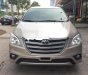 Toyota Innova 2.0E 2015 - Bán xe Toyota Innova 2.0E 2015 số sàn, giá tốt