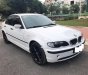 BMW 3 Series 318i 2005 - Cần bán xe BMW 3 Series 318i năm 2005, màu trắng xe gia đình