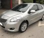 Toyota Vios 1.5E 2010 - Cần bán Toyota Vios E đời 2010, màu bạc như mới