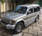 Mitsubishi Pajero 2003 - Cần bán gấp Mitsubishi Pajero đời 2003, màu bạc còn mới, giá chỉ 235 triệu