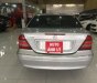 Mercedes-Benz C class C200 2003 - Cần bán gấp Mercedes C200 2003, màu bạc số tự động