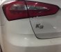 Kia K3 1.6 MT 2015 - Bán Kia K3 1.6 MT đời 2015, màu trắng, 490tr