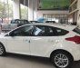 Ford Focus 2018 - Bán xe Ford Focus sản xuất 2018, màu trắng 