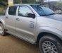 Toyota Hilux   2011 - Bán Toyota Hilux sản xuất năm 2011 xe gia đình, giá chỉ 435 triệu