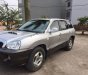 Hyundai Santa Fe Gold 2002 - Cần bán gấp Hyundai Santa Fe Gold sản xuất 2002, màu bạc số tự động