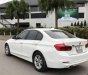 BMW 3 Series  320i  2015 - Cần bán lại xe BMW 3 Series 320i 2015, màu trắng