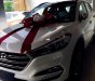 Hyundai Tucson 2018 - Cần bán xe Hyundai Tucson năm 2018, màu trắng