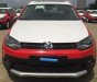 Volkswagen Polo 1.6 AT 2017 - Bán ô tô Volkswagen Polo đời 2017, màu đỏ, xe nhập