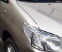 Toyota Innova 2.0E 2014 - Bán Toyota Innova 2.0E sản xuất 2014 xe gia đình, 610tr