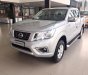 Nissan Navara E 2.5 MT 2WD 2017 - Bán xe Nissan Navara E 2.5 MT 2WD năm 2017, màu bạc, nhập khẩu