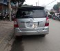 Toyota Innova E 2013 - Cần bán lại xe Toyota Innova E đời 2013, màu bạc xe gia đình, giá chỉ 578 triệu