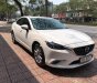 Mazda 6 2.0L Premium 2017 - Bán ô tô Mazda 6 2.0AT sản xuất 2017, màu trắng số tự động