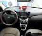 Hyundai i10   2009 - Bán Hyundai i10 năm sản xuất 2009, màu bạc 