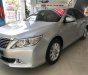 Toyota Camry 2.0E 2014 - Cần bán xe Toyota Camry 2.0E năm sản xuất 2014, màu bạc, hỗ trợ ngân hàng