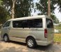 Toyota Hiace 2005 - Bán xe Toyota Hiace năm 2005, màu vàng cát