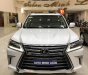 Lexus LX 570 2017 - Bán xe Lexus LX570 sản xuất 2017, màu trắng, nhập khẩu nguyên chiếc, số tự động