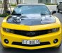 Chevrolet Camaro 2011 - Cần bán gấp Chevrolet Camaro sản xuất 2011, màu vàng, xe nhập