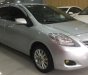 Toyota Vios   1.5 MT  2010 - Bán gấp Toyota Vios 1.5 MT đời 2010, màu bạc, giá 275tr