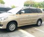 Toyota Innova 2.0E 2012 - Bán xe Toyota Innova E sản xuất 2012, màu vàng cát