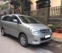 Toyota Innova 2.0G 2011 - Gia đình cần bán Toyota Innova 2.0G năm sản xuất 2011, màu bạc