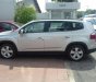 Chevrolet Orlando 2018 - Cần bán Chevrolet Orlando sản xuất 2018, màu bạc, KM hấp dẫn, có xe giao ngay