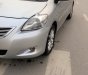 Toyota Vios E 2010 - Cần bán Toyota Vios E 2010, màu bạc xe gia đình