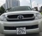 Toyota Hilux 2011 - Hilux ĐK 2011, bán tải 5 chỗ, máy dầu, màu ghi bạc. Nhà mua mới trùm mền ít đi