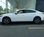 Mazda 6 2.0 Premium 2018 - Cần bán xe Mazda 6 2.0 Pre, màu trắng, 899 triệu, có xe giao ngay, hỗ trợ vay 80%. Lh 0931886936 gặp Thịnh