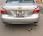 Toyota Vios E 2010 - Cần bán Toyota Vios E 2010, màu bạc xe gia đình