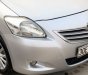 Toyota Vios E 2010 - Bán xe Toyota Vios E đời 2010, màu bạc