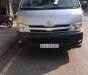 Toyota Hiace 2013 - Bán Toyota Hiace sản xuất 2013, màu bạc, 735tr