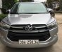 Toyota Innova 2017 - Cần bán xe Toyota Innova năm 2017, màu xám như mới, 725 triệu