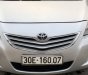 Toyota Vios E 2010 - Bán xe Toyota Vios E đời 2010, màu bạc