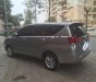 Toyota Innova 2.0E 2017 - Bán Toyota Innova 2.0E năm sản xuất 2017, màu bạc  