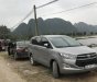 Toyota Innova 2.0E  2016 - Bán Toyota Innova 2.0E năm 2016, màu bạc chính chủ, 720tr