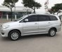 Toyota Innova 2.0G 2011 - Bán Toyota Innova 2.0G 2011, màu bạc, 395tr