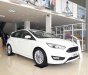 Ford Focus Sport 2018 - Bán ô tô Ford Focus Sport năm sản xuất 2018, màu trắng, giá chỉ 750 triệu