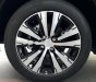 Peugeot 3008 1.6 AT FL 2018 - Cần bán Peugeot 3008 1.6 AT FL đời 2018, màu đen