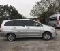 Toyota Innova 2.0E 2014 - Bán Toyota Innova 2.0E năm sản xuất 2014, màu bạc