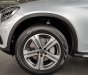 Mercedes-Benz Smart GLC 250 4MATIC 2018 - Bán xe Mercedes GLC 250 4MATIC 2018 màu bạc, giá tốt, giao xe ngay