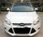 Ford Focus 2015 - Cần bán lại xe Ford Focus sản xuất năm 2015, màu trắng giá cạnh tranh