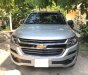 Chevrolet Colorado 2017 - Cần bán lại xe Chevrolet Colorado đời 2017, màu bạc chính chủ, 695 triệu